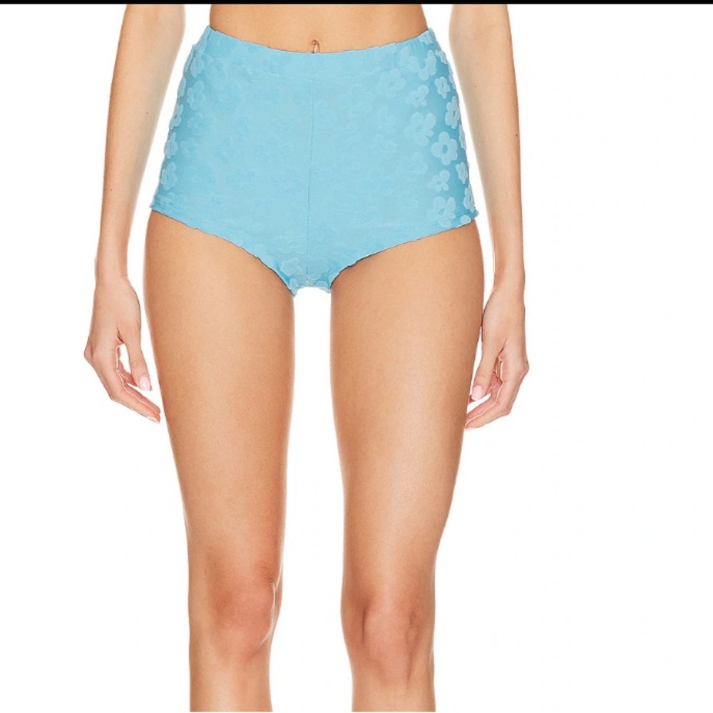 NWT-X Ella Rose Vacation Blues High Waist Short
